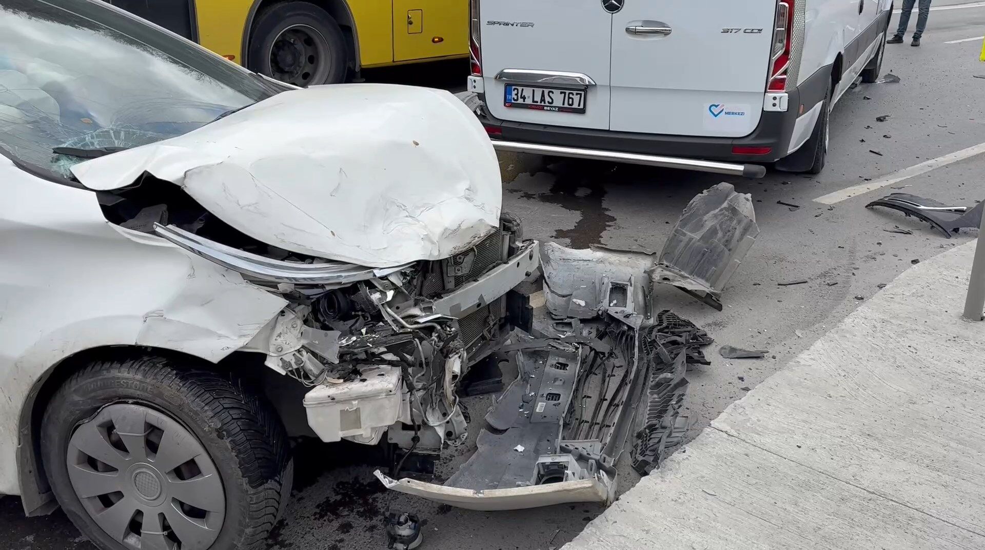 I S T A N B U L S A R I Y E R D E V I R A J I A L A M A Y A N 18 1208483 359371